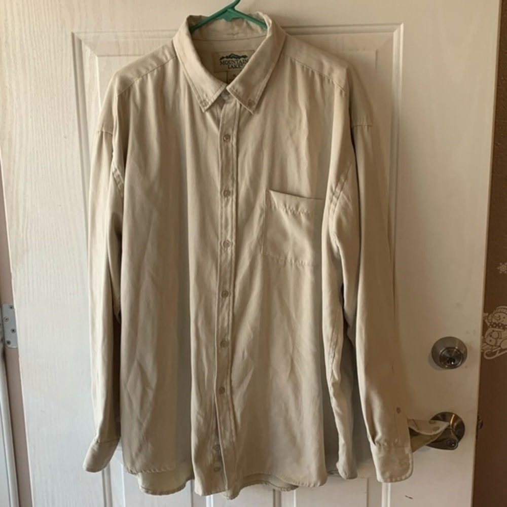 Mountain Lake Men’s Button Down Shirt